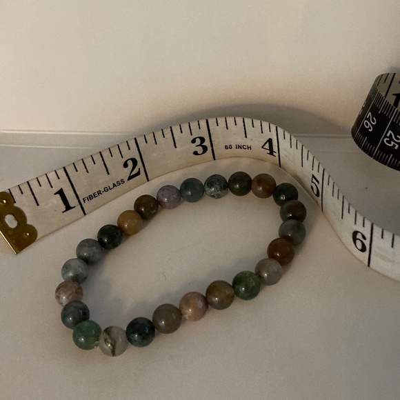 Beaded bracelet with natural stones - Picture 6 of 8